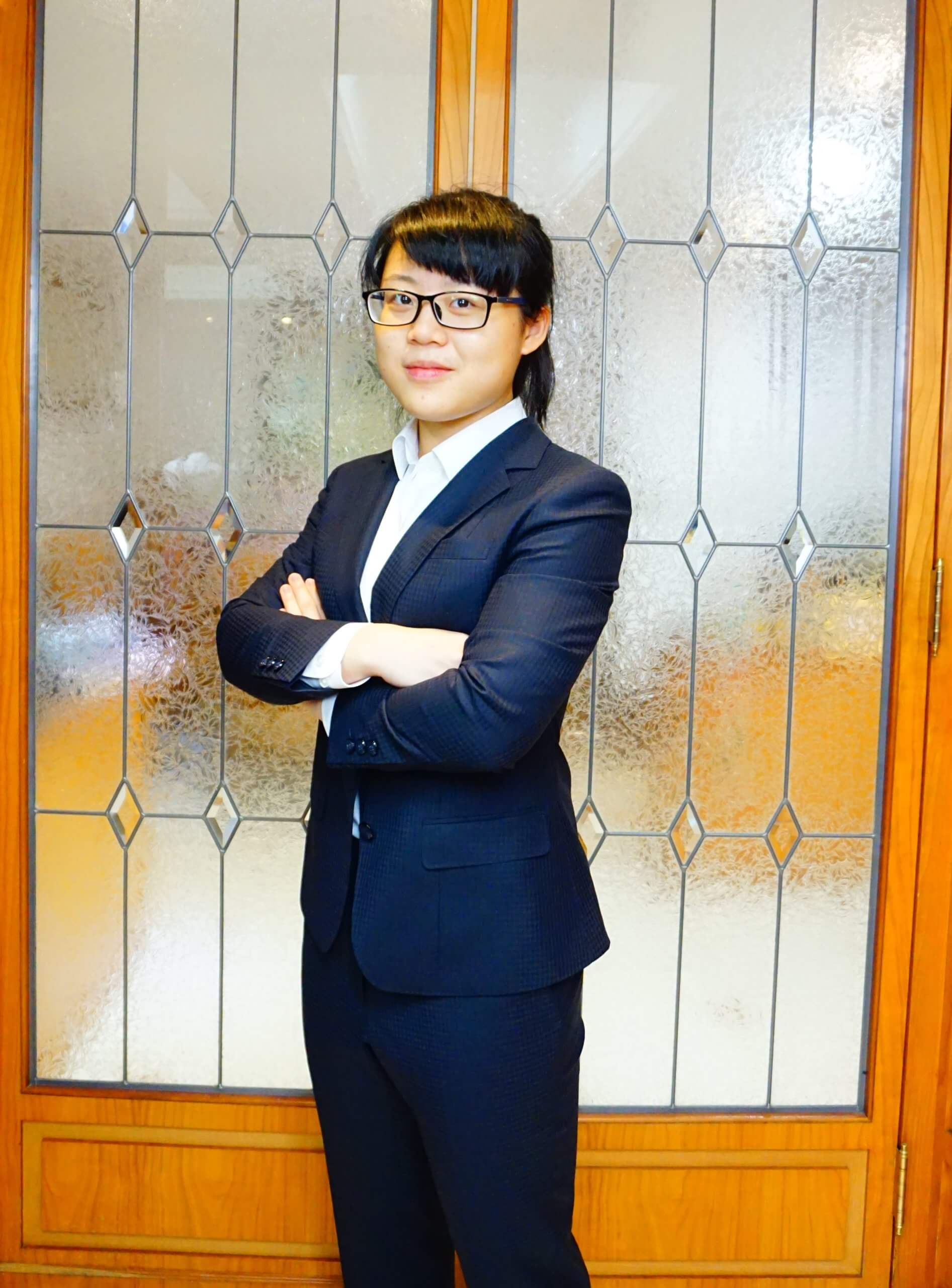 女套裝